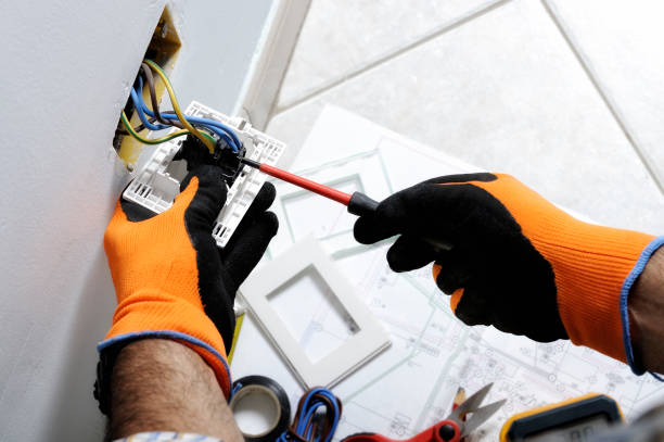 Best Electrical Outlet Installation and Repair  in Toppenish, WA